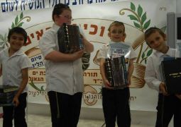 מעל אלף משניות בחיידר חב"ד בת ים